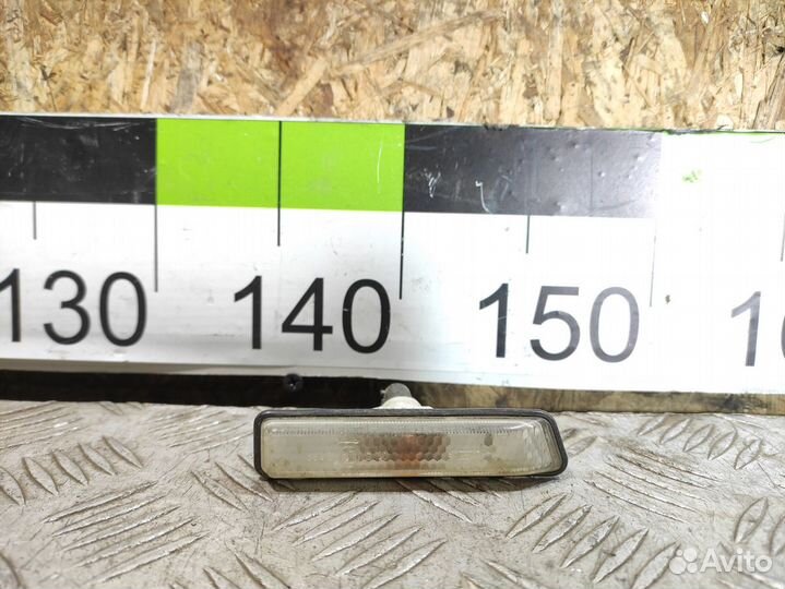 Повторитель в крыло правый Bmw X5 e53 2000-2007