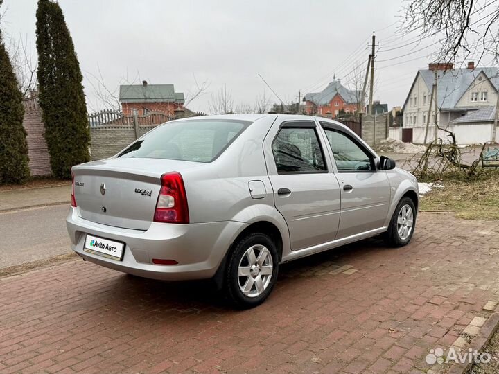 Renault Logan 1.6 AT, 2015, 140 600 км