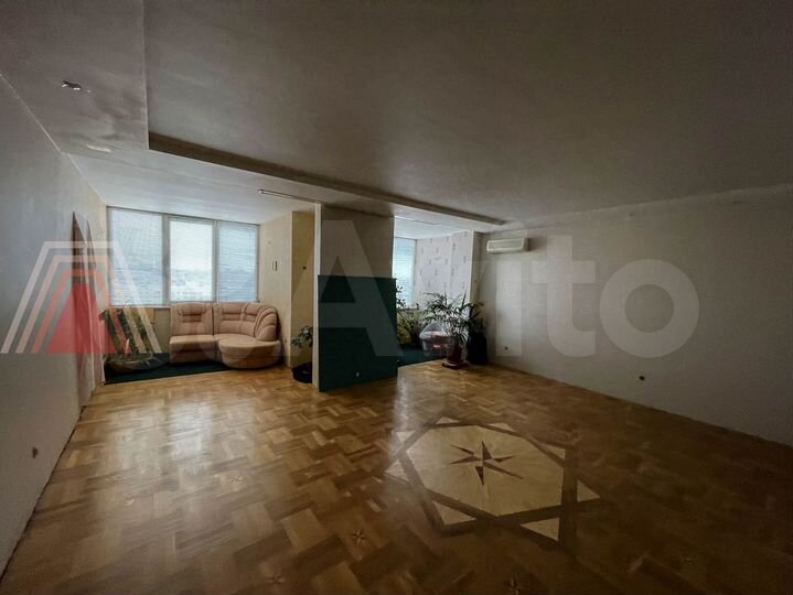 5-к. квартира, 200 м², 14/15 эт.