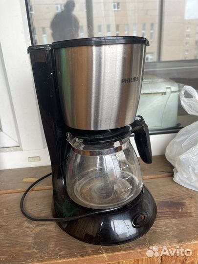 Кофеварка с кофемолкой, кофемашина