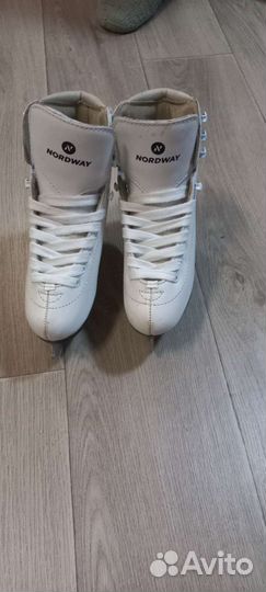 Коньки для фигурного катания