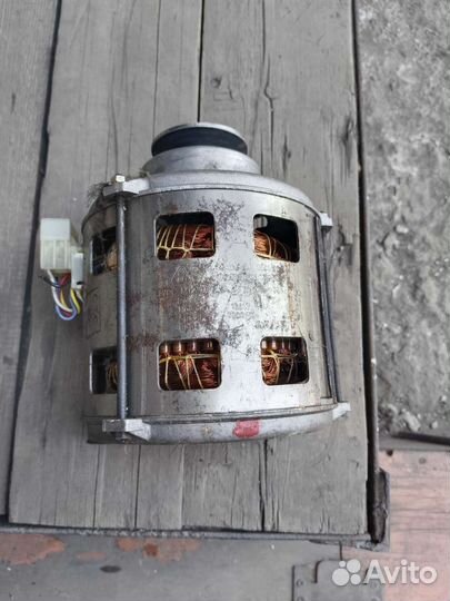 Двигататель стиральной машины