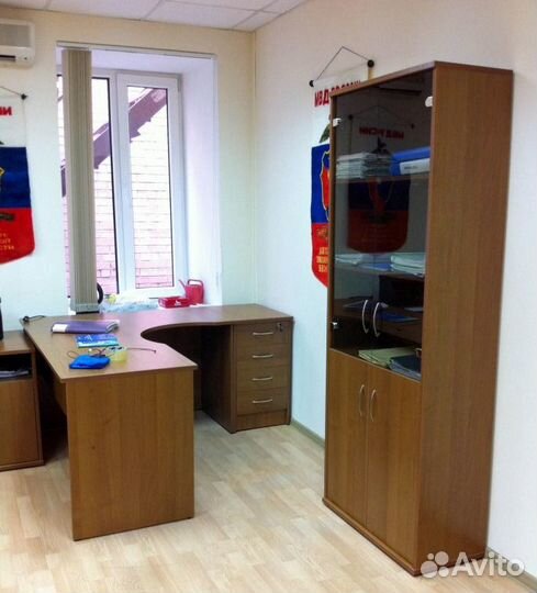 Мебель для руководителя. В наличии