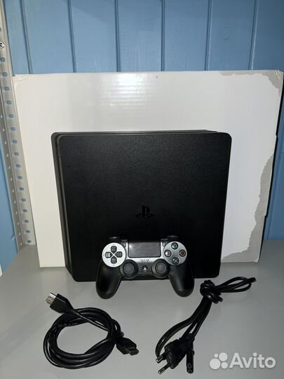 Playstation 4 Slim