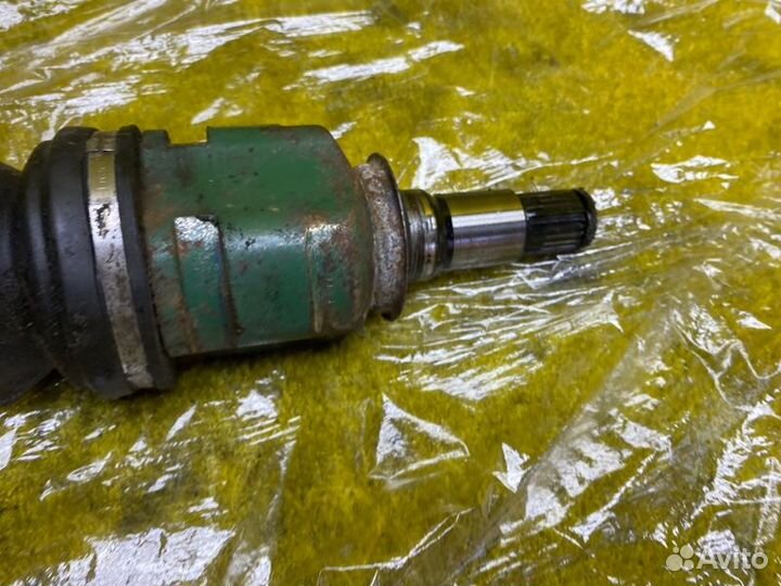 Привод передний левый Toyota Cresta/Mark Ii/Chaser