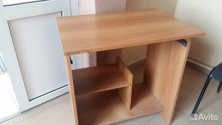 Письменный стол