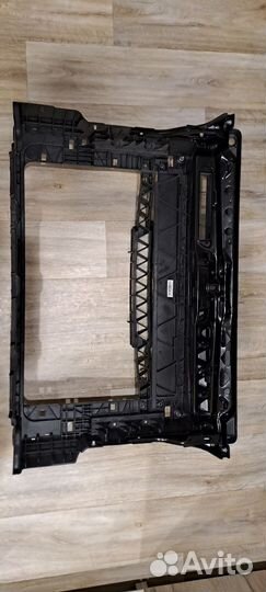 Рамка радиатора volkswagen polo седан(телевизор)