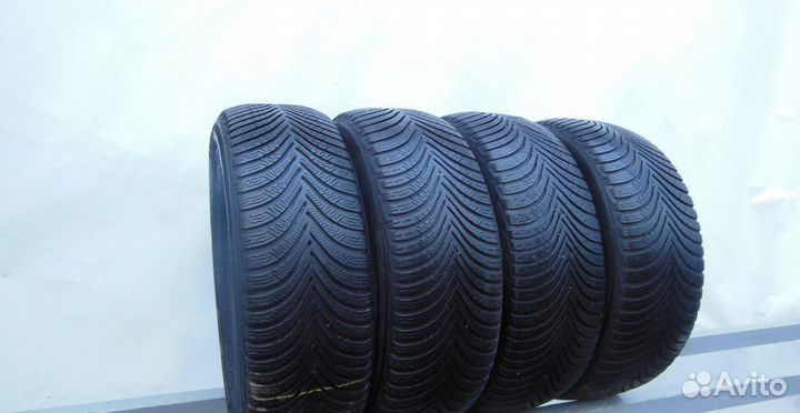 Michelin Alpin 5 215/55 R16 97H