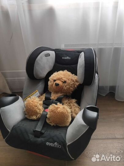 Детское автокресло Evenflo Symphony All-in-One