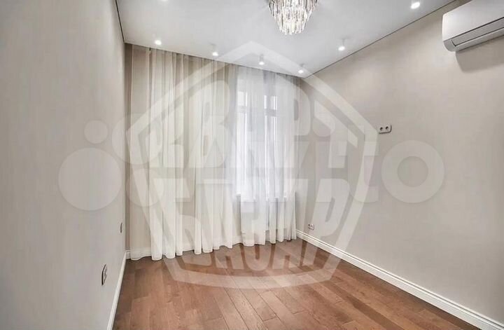 2-к. квартира, 80 м², 10/14 эт.