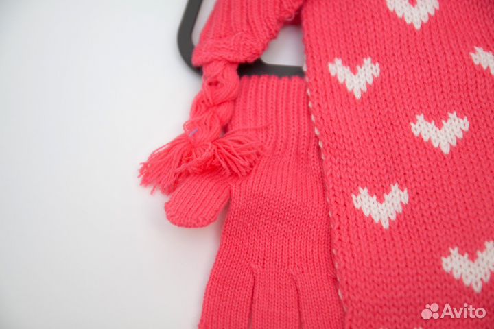 Комплект шапка, шарф, перчатки