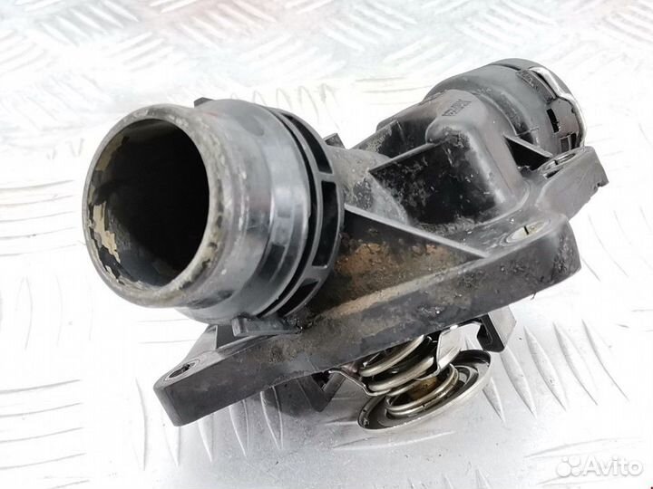 Корпус термостата BMW 5 E60/E61 2004 11517805811