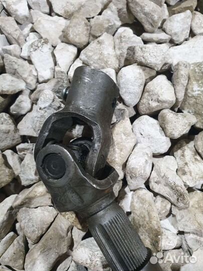 Рулевой карданчик Opel Astra H