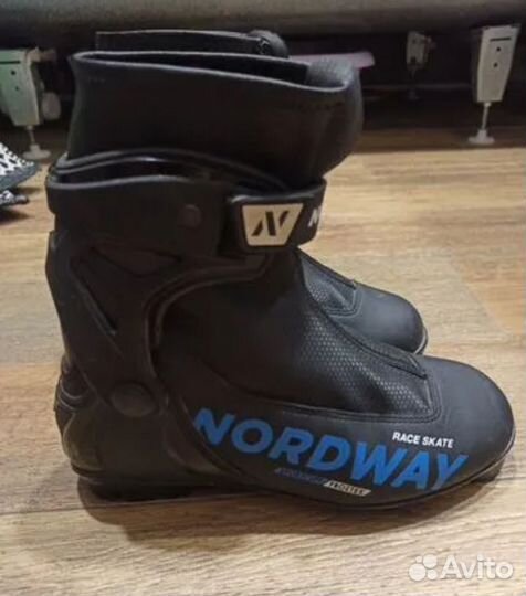 Ботинки для беговых лыж Nordway Race Skate NNN 39