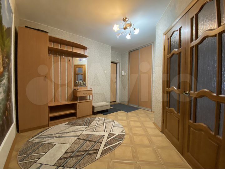 2-к. квартира, 68 м², 5/9 эт.
