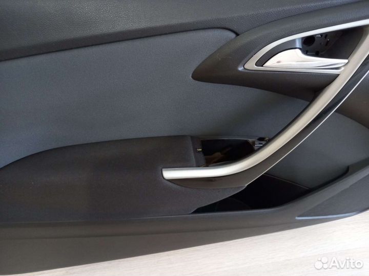 Дверные карты opel astra gtc как новые в сборе