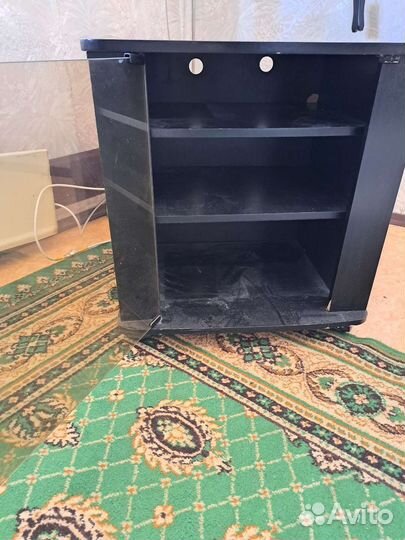 Тумба под телевизор