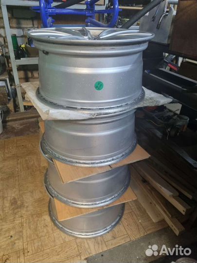 Колёса реплика бмв r17 + pirelli 225/60 run flat