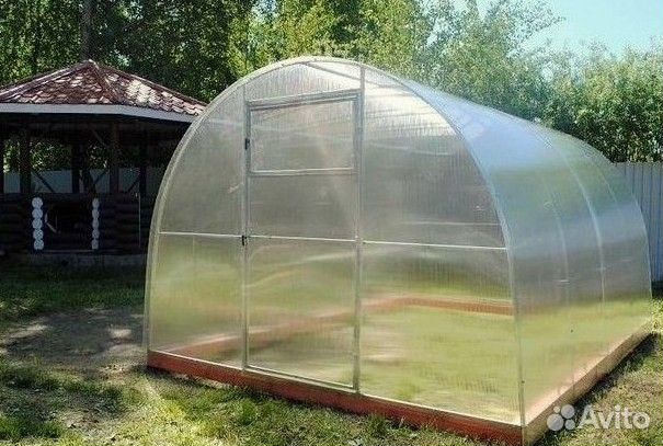 Теплица из поликарбоната