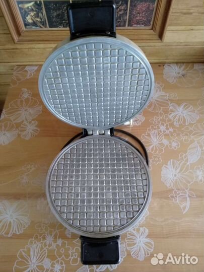 Электрическая вафельница СССР