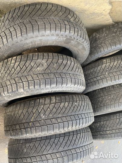 Continental ContiVikingContact 6 SUV 225/65 R17