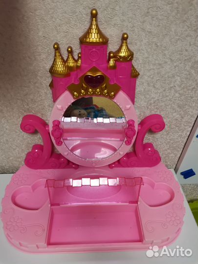 Туалетный столик для девочки игрушечный