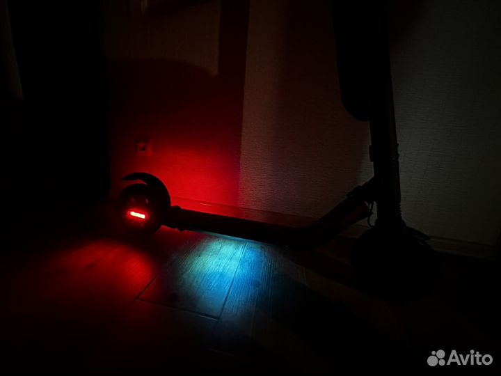 Электросамокат ninebot es4