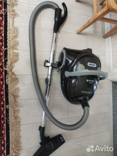 Пылесос Vitek