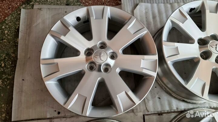 Оригинальные mitsubishi 5/114.3 R18 без пр по РФ