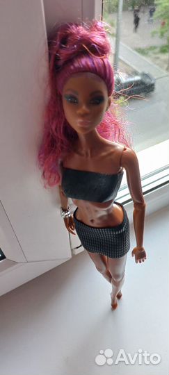 Кукла Барби Тамика