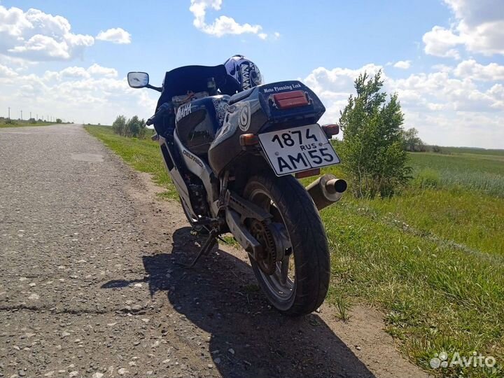 Yamaha fzr250rr