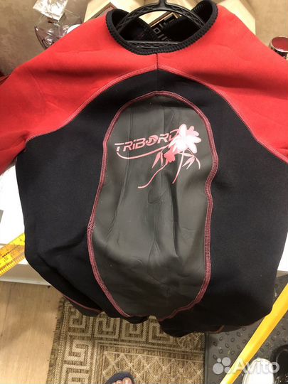 Гидрокостюм женский не использовался