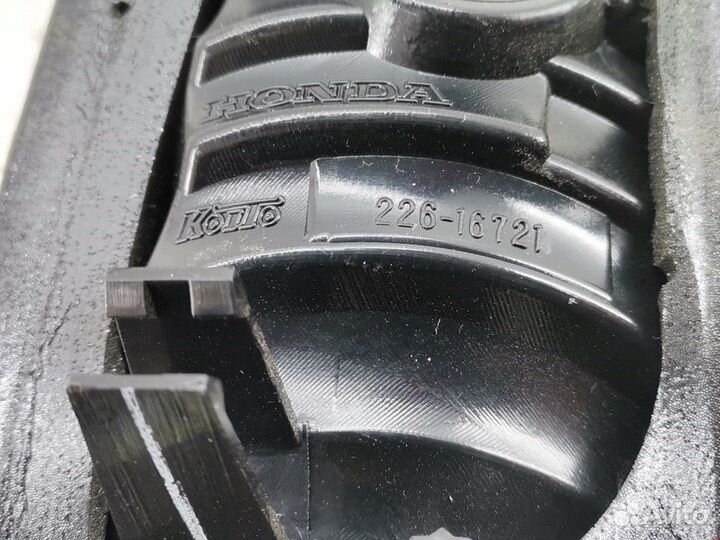 Фонарь крышки багажника правый Honda Civic 8 2008