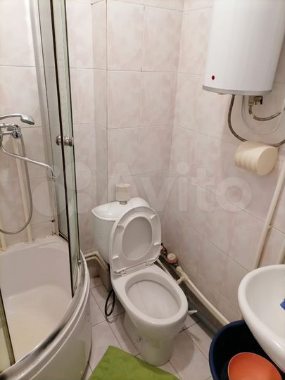 Комната 12 м² в > 9-к., 3/3 эт.