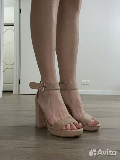 Босоножки pull bear