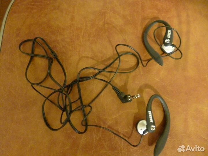 Наушники BBK новые