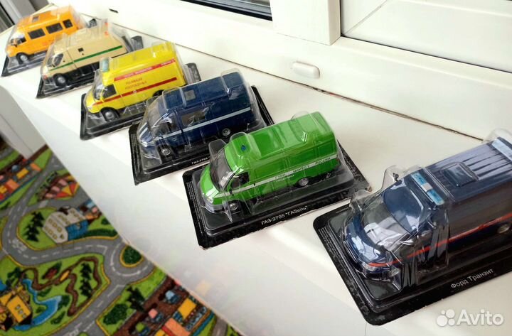 Автомобиль на службе модели (1:43)