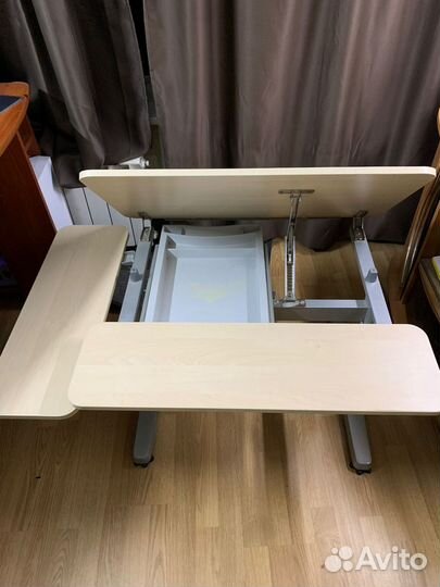 Детская растущая парта