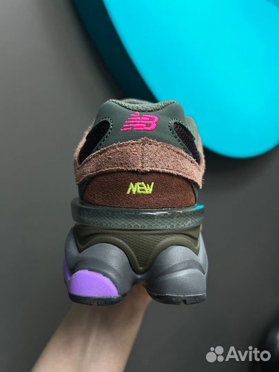 New Balance 9060 бордовые