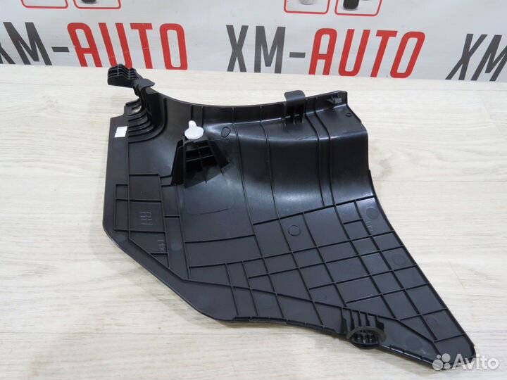 Накладка порога передняя правая Hyundai Creta 2