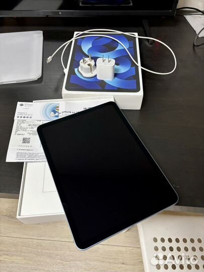 iPad air 5 64gb m1