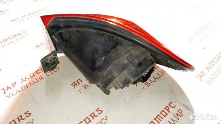 Фонарь задний левый Volkswagen Tiguan CAW 2.0TSI