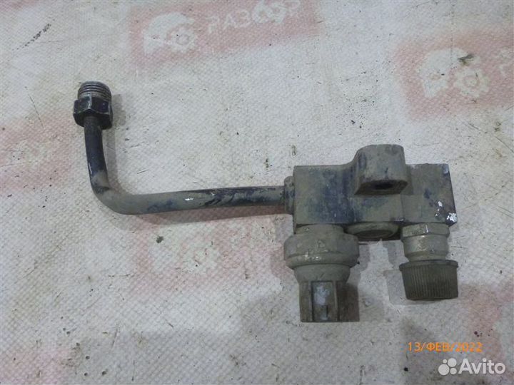 Клапан кондиционера Mitsubishi Pajero V25W 6G74