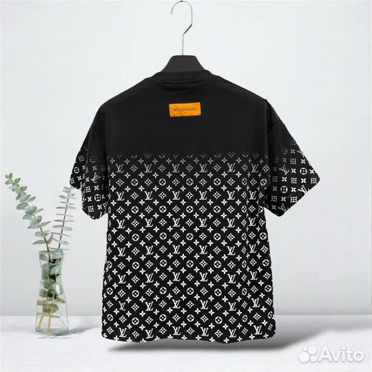 Футболка мужская