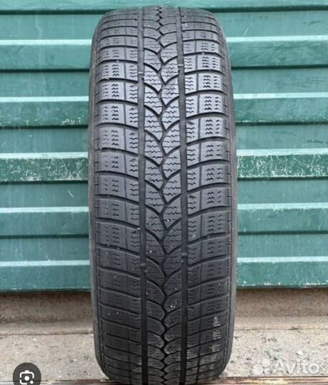 Tigar Winter 1 215/60 R16 99H