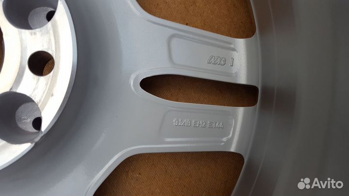 Оригинальный диск R18 AMG Mercedes W220