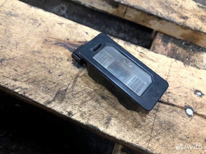 Подсветка номера Bmw 5 E60 N52B30 2005