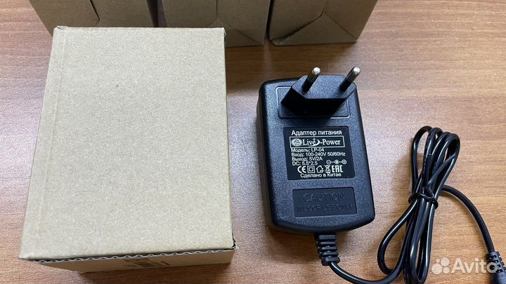 Оптом блоки питания 5в 2а новые от 10 штук