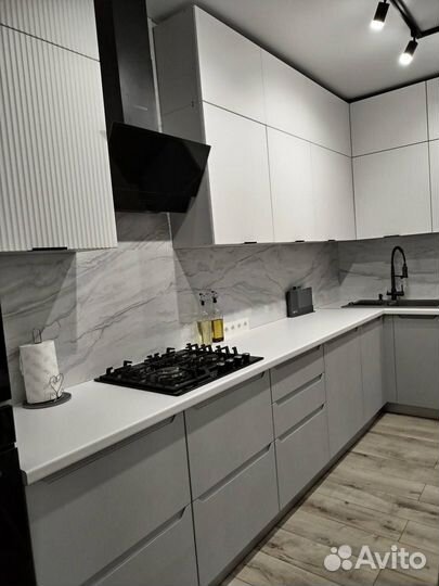 Кухонный гарнитур для небольшой кухни