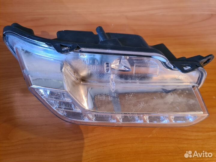 Фара противотуманная на Mercedes-Benz W212